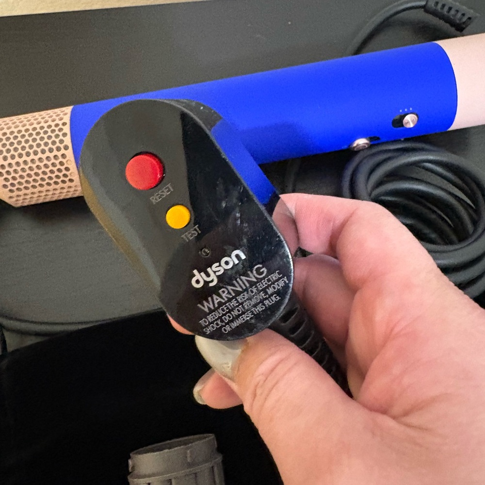 Dyson AirWrap Blue Hair Styling Tool - Picture 2 of 2